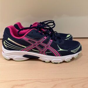 NWT ASICS Navy/Pink Athletic Sneakers